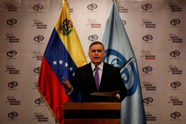 Venezuela's Chief Prosecutor Tarek William Saab talks to the media during a news conference, in Caracas, Venezuela, January 25, 2018. REUTERS/Marco Bello