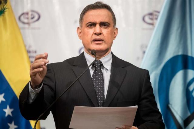  El Fiscal general de Venezuela, Tarek William Saab, ofrece declaraciones a la prensa (EFE/Miguel Gutiérrez)