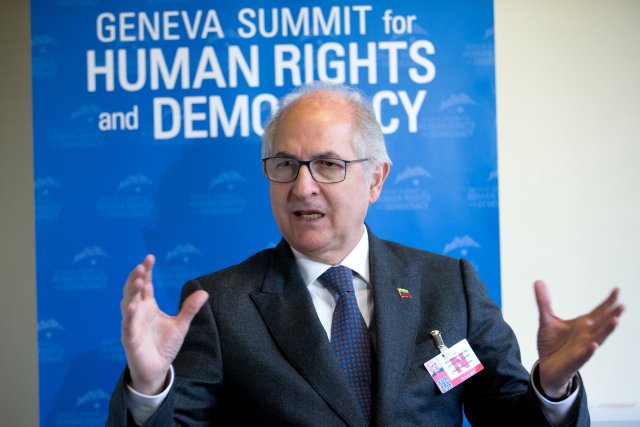 Venezuelan exiled veteran opposition figure and former mayor of Caracas Antonio Ledezma speaks in an interview with Reuters during the Geneva Summit for Human Rights and Democracy in Geneva, Switzerland February 20, 2018. REUTERS/Pierre Albouy