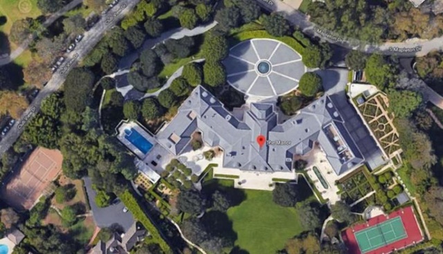 'The Manor' es el nombre de la mansión construida en 1988 para el productor de televisión Aaron Spelling. El valor de la propiedad es estimado en 200 millones de dólares y tiene 123 habitaciones. El lugar tiene más de 5.200 metros cuadrados. (Foto: Cortesía Google Maps)