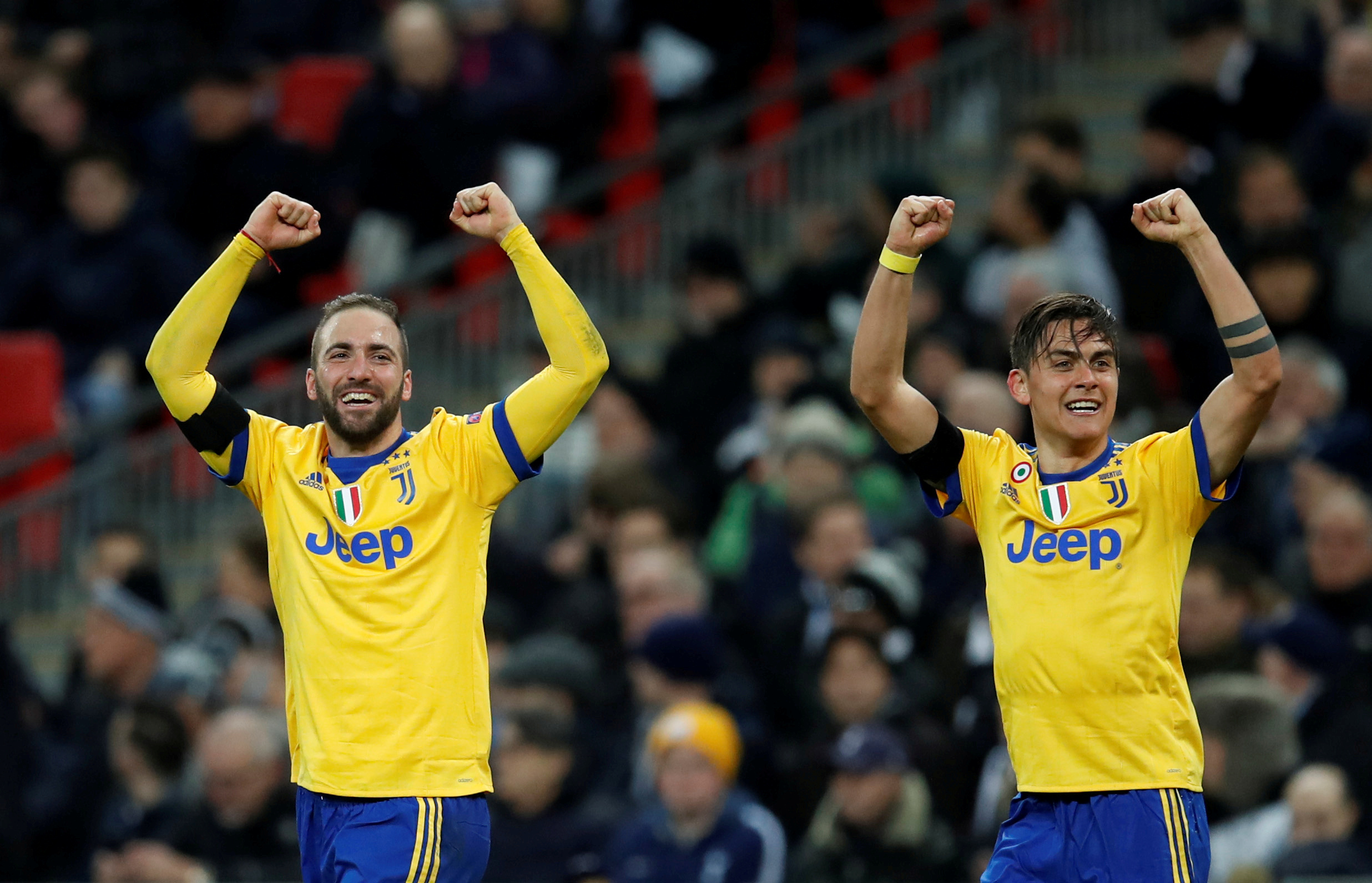 Sampaoli elogia desempeño de Higuaín y Dybala en la Champions