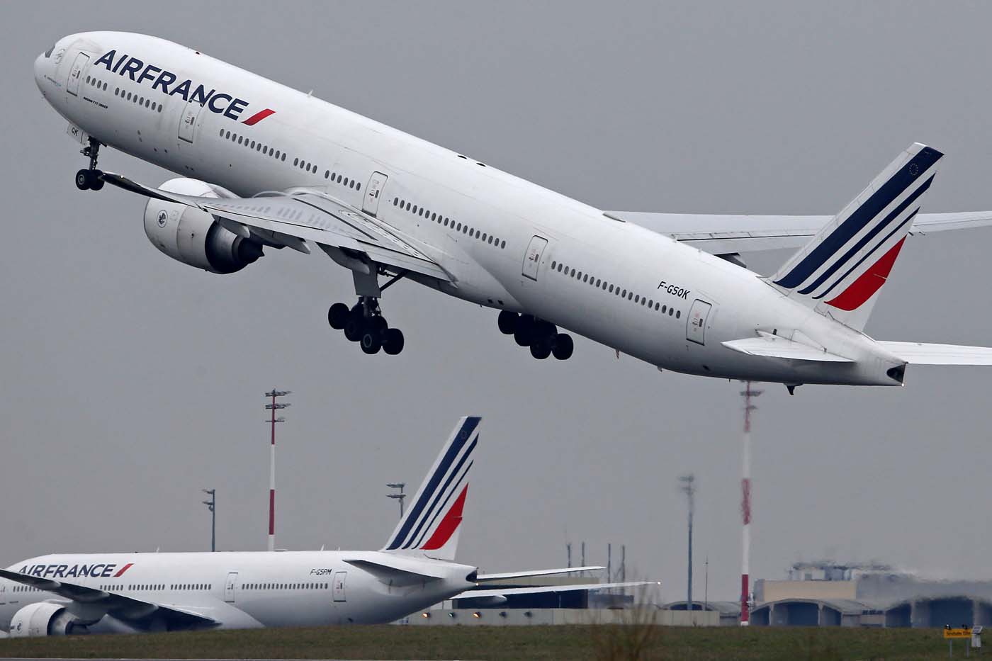 Fiscalía pide juicio contra Air France por accidente del vuelo Río-París