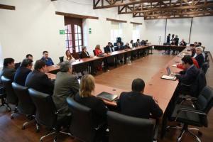 Gobierno de Colombia y ELN reunidos en Quito para negociación de paz