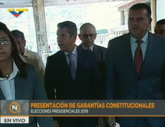Candidatos presidenciales en la sede del CNE para dialogar garantías electorales (Foto: Captura de TV)