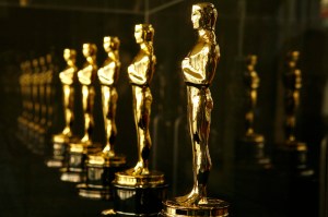 La doble receta de los Óscar: Una gala segura y concebida como una película