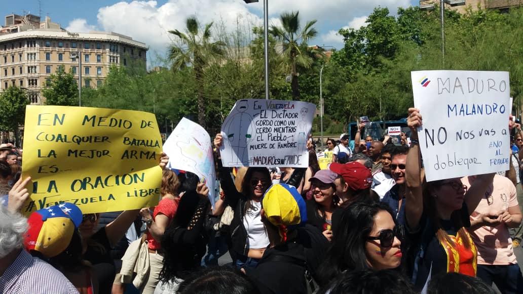 Venezolanos protestan contra el fraude electoral en Barcelona, España #20May (Fotos y Video)