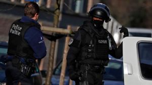 Policía dice que tirador de Bélgica gritó “Alá es grande” al disparar