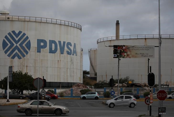 Más de 24 millones de barriles de crudo esperan ser enviados desde puertos de Venezuela