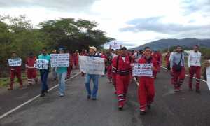 Trabajadores de Pdvsa marcharon por la troncal 9 en Anzoátegui #20Jun (Video)