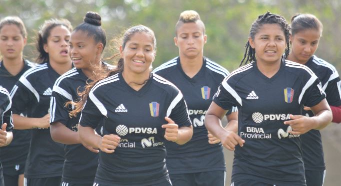 La Vinotinto femenina se alista para su duelo de semifinal contra México