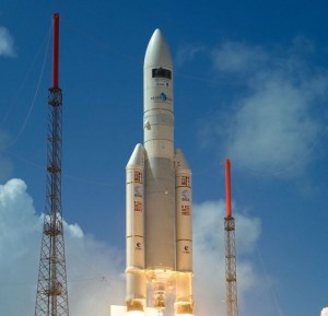 Despega el cohete Ariane-5 que pone en órbita cuatro satélites de Galileo