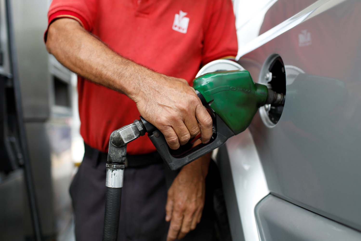 Maduro: Vamos a un sistema de subsidio directo de la gasolina (Video)