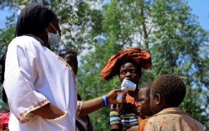 “Un brote muy activo” de ébola en Congo provoca mucha preocupación en la OMS
