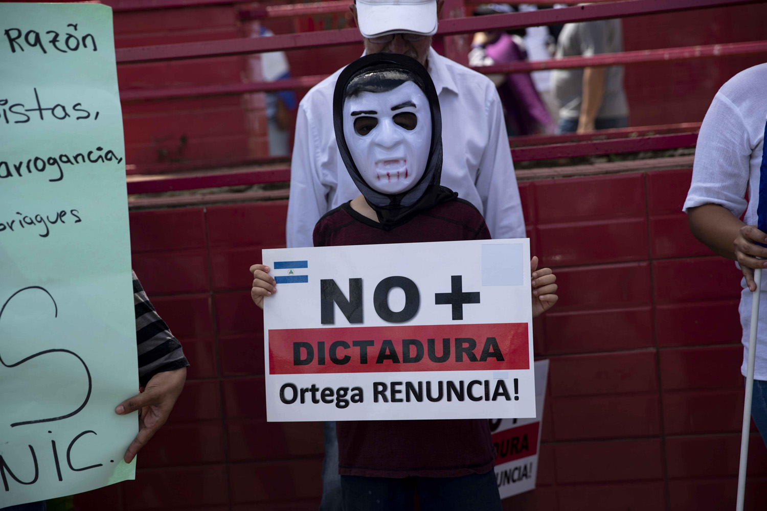 Expresos políticos de Nicaragua dan por “no cumplido” su acuerdo de libertad
