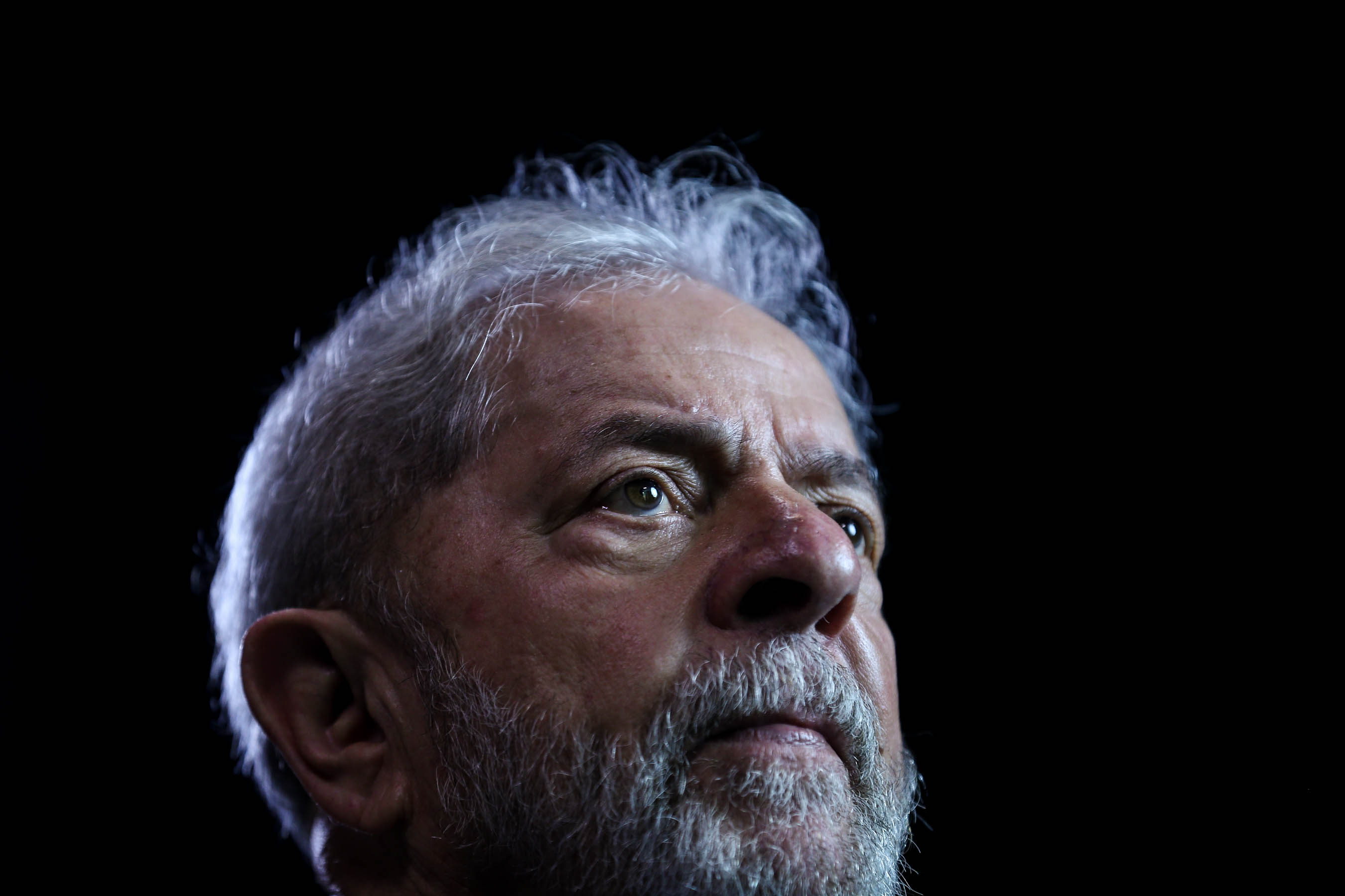 Justicia de Brasil ordenó bloquear 20 millones de dólares a Lula da Silva
