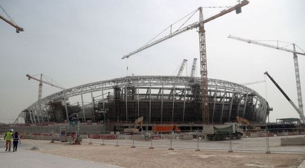Muere trabajador nepalí en las obras de un estadio del Mundial de Qatar