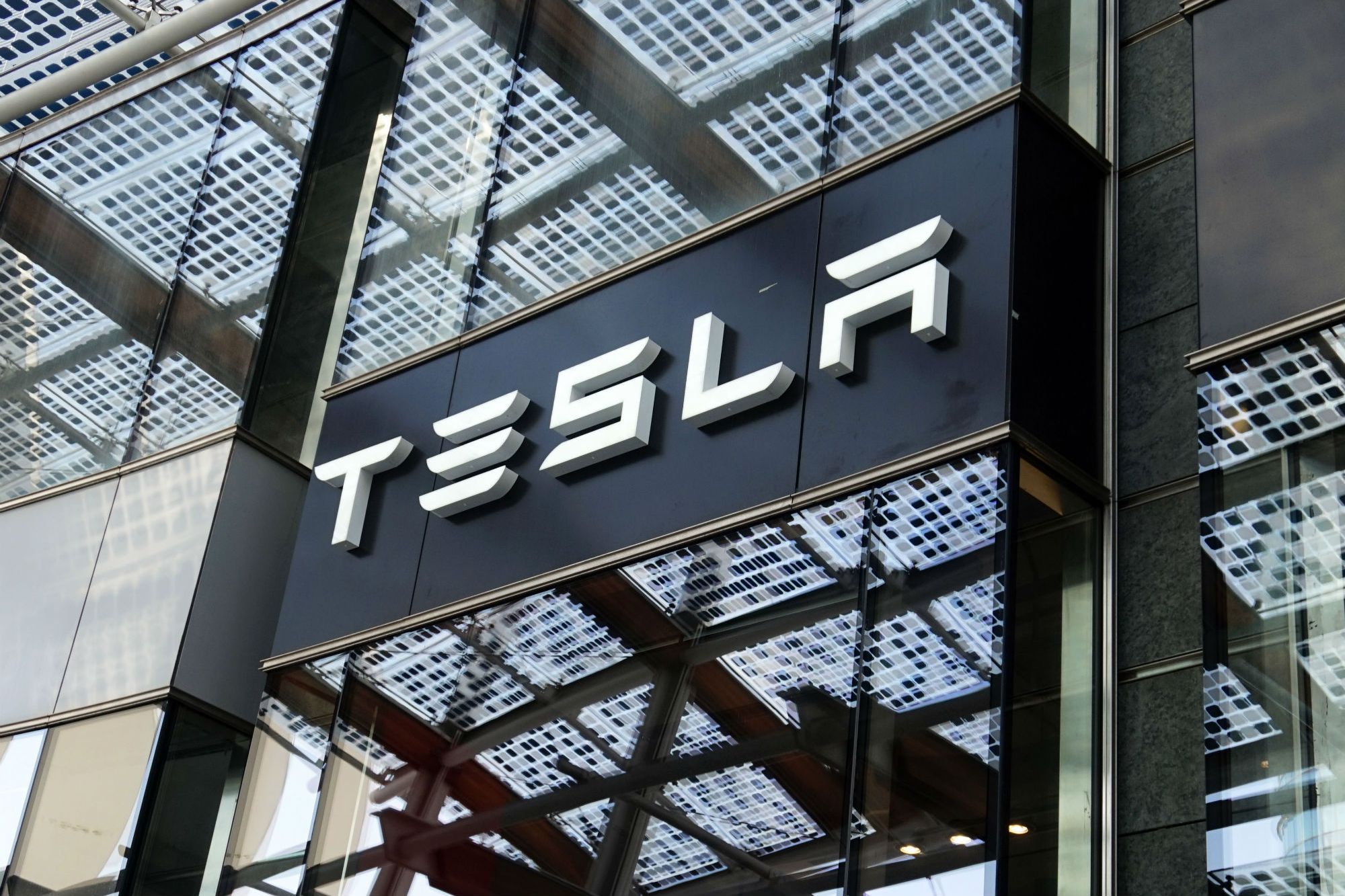 El futuro nos alcanza: Tesla supera el valor de mercado de ExxonMobil