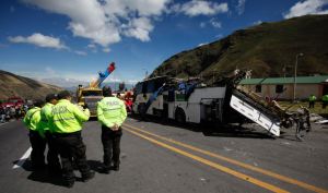 Consulado de Colombia en Quito contacta a familiares de víctimas del accidente