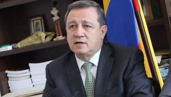 Presidente del Senado colombiano a presos políticos en Venezuela: Estamos con ustedes (Video)
