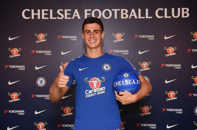 Guardameta Kepa Arrizabalaga firma contrato de siete años con el Chelsea