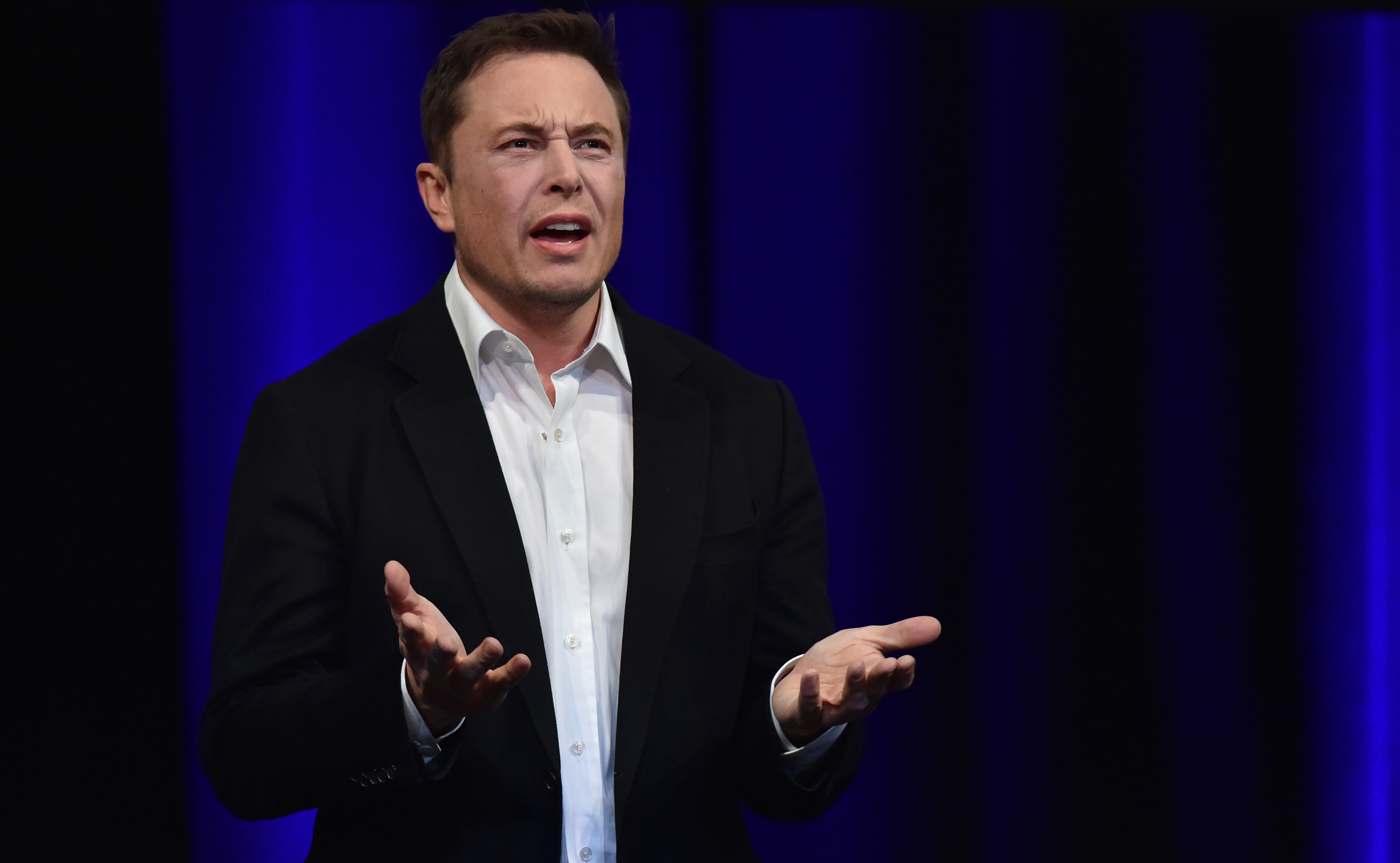 Elon Musk absuelto en demanda por llamar pedófilo a espeleólogo británico
