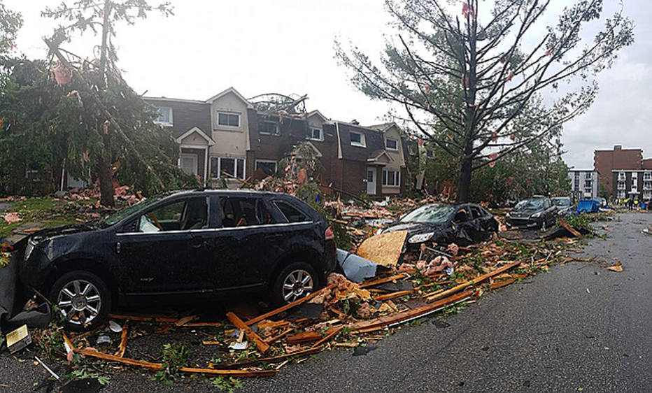Furioso tornado deja muy afectada la región capital de Canadá (Video y Fotos)