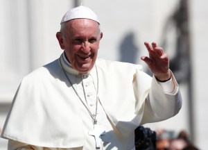 El Papa se reunirá con líderes católicos de EEUU tras acusaciones de arzobispo
