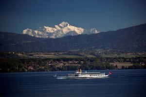 Los glaciares suizos se derriten a un ritmo preocupante, según estudio