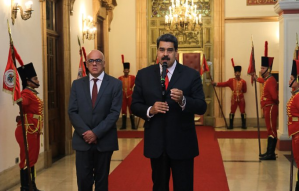 Maduro: En Venezuela no hay crisis humanitaria, eso es una campaña internacional que quiere justificar un golpe de estado