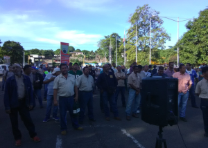 Trabajadores de la CVG Ferrominera protestan por incumplimiento de pago (Fotos) #20Sep