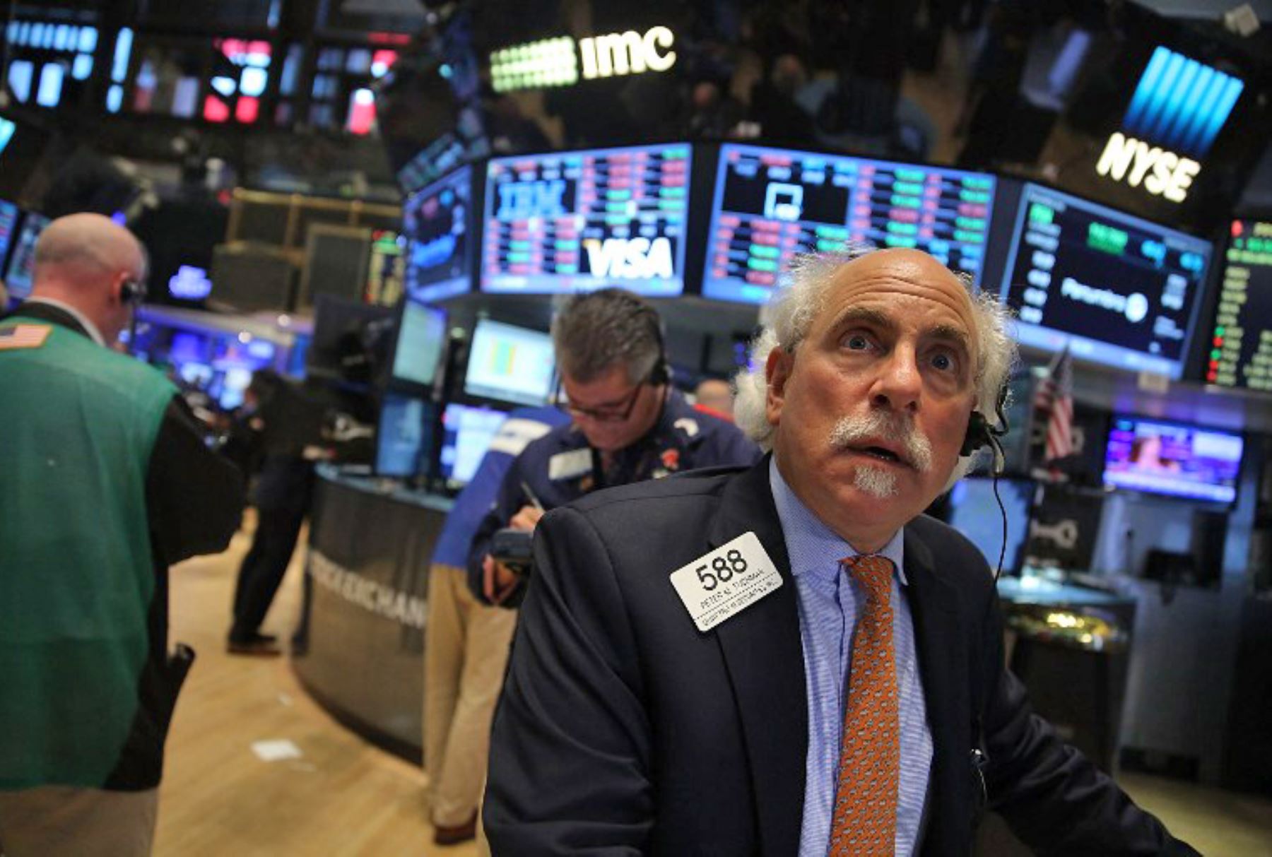 Wall Street se derrumba para cerrar su mayor pérdida diaria desde el 16 de marzo
