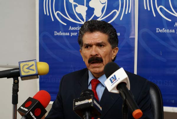 Rafael Narvaez: El MP y el TSJ siguen de rodillas ante el Sebin y el Faes