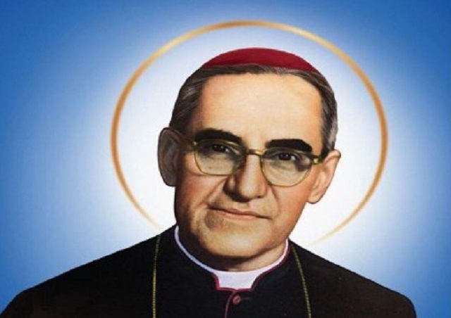 Papa declara santo al arzobispo salvadoreño Óscar Romero