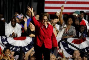 La demócrata Donna Shalala es elegida en Florida, según primeros datos oficiales
