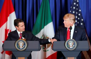 Trump define como revolucionario su acuerdo comercial con México y Canadá