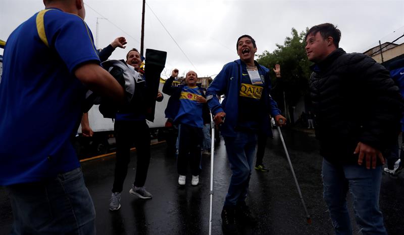 Conmebol confirma que el Boca-River se disputa a pesar de la tormenta