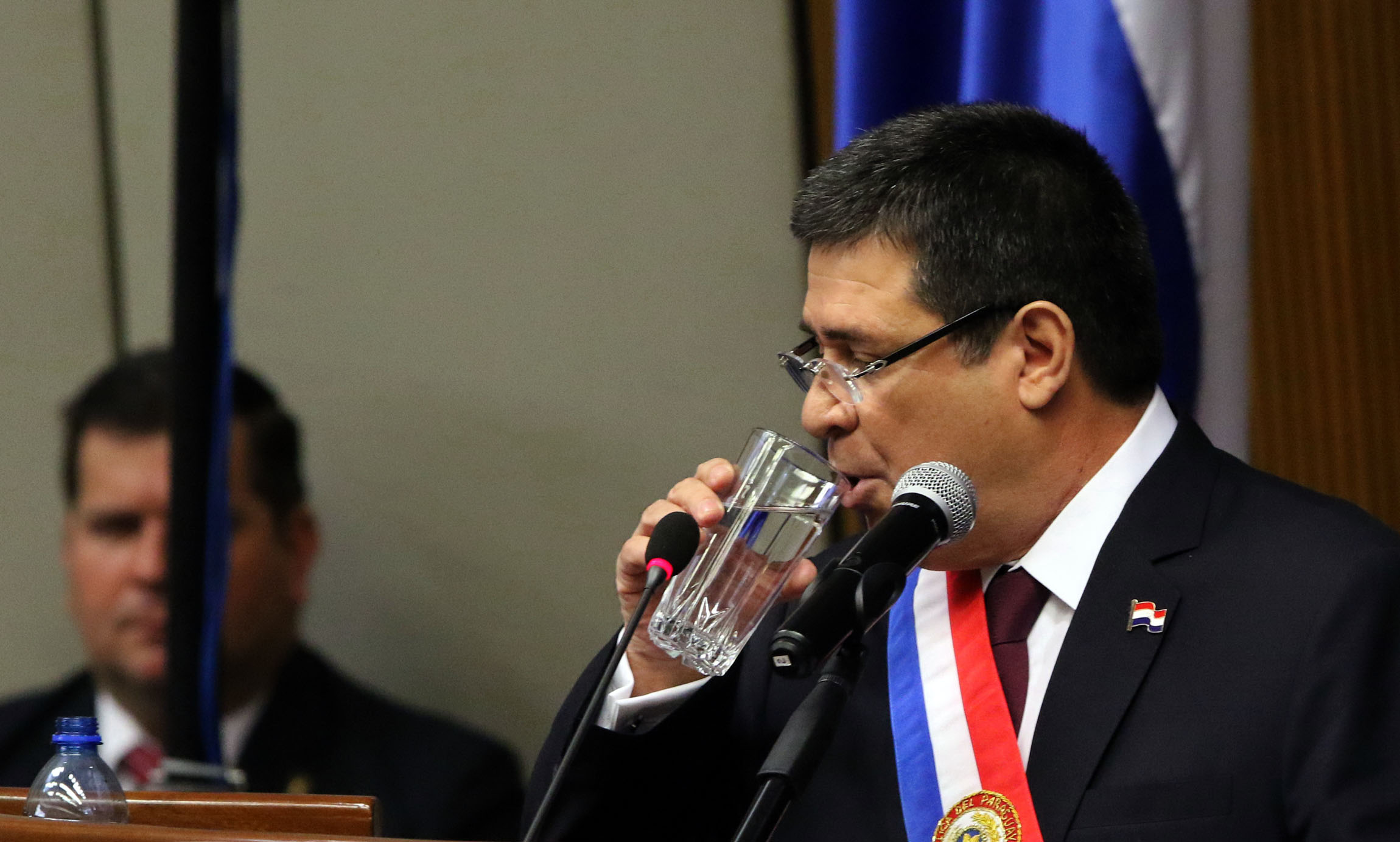 Citan a declarar a expresidente de Paraguay Horacio Cartes por caso de lavado