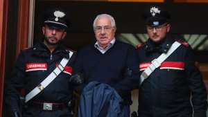 Detienen en Italia al nuevo padrino de “Cosa Nostra”, la mafia siciliana