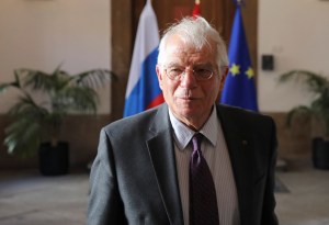 Borrell: España condenaría una intervención militar en Venezuela