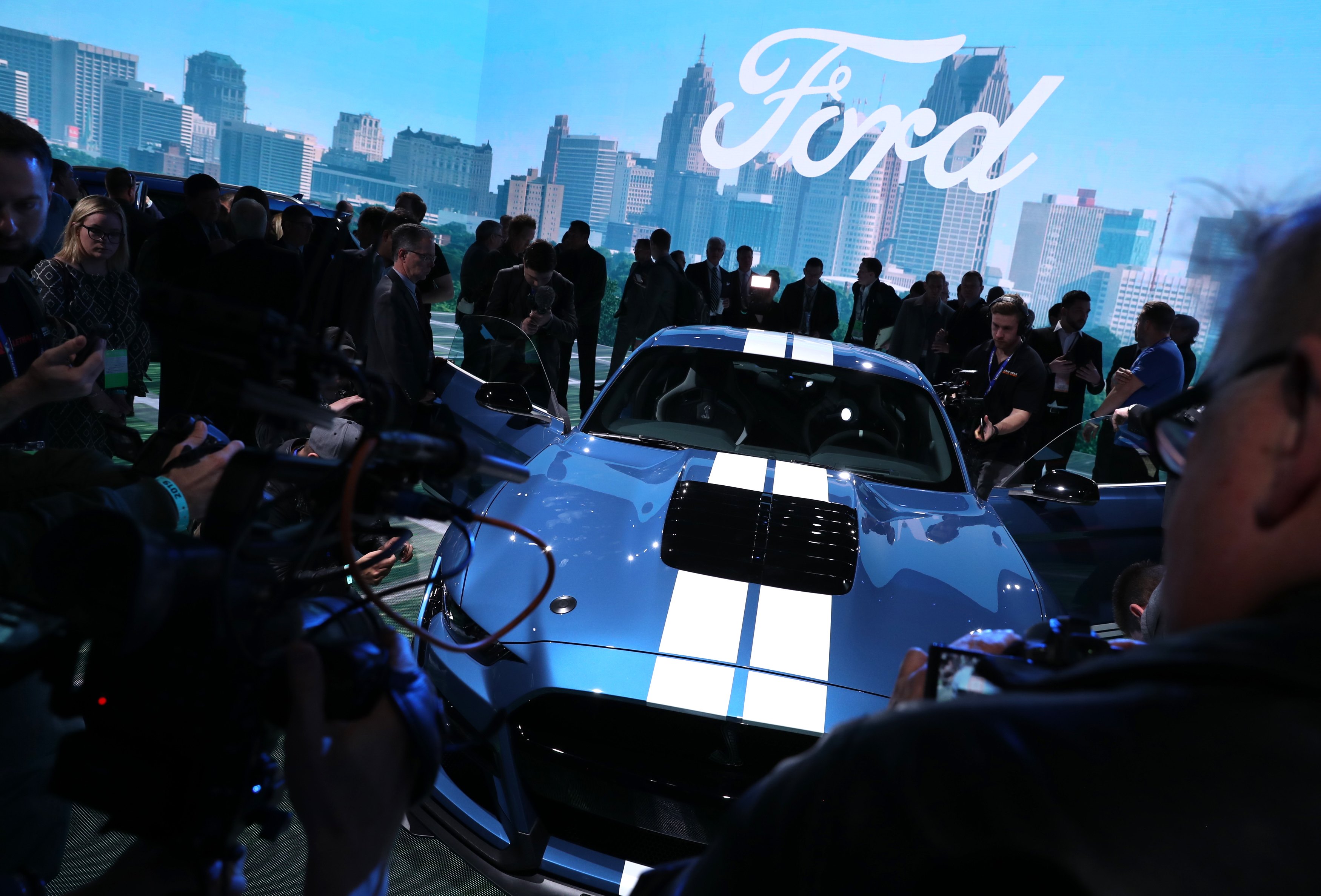 Ford anuncia el despido de 12 mil empleados en Europa