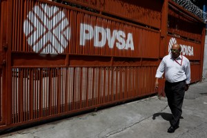 Suben a 10,8 millones de barriles de crudo de Pdvsa almacenados sin clientes luego de las sanciones