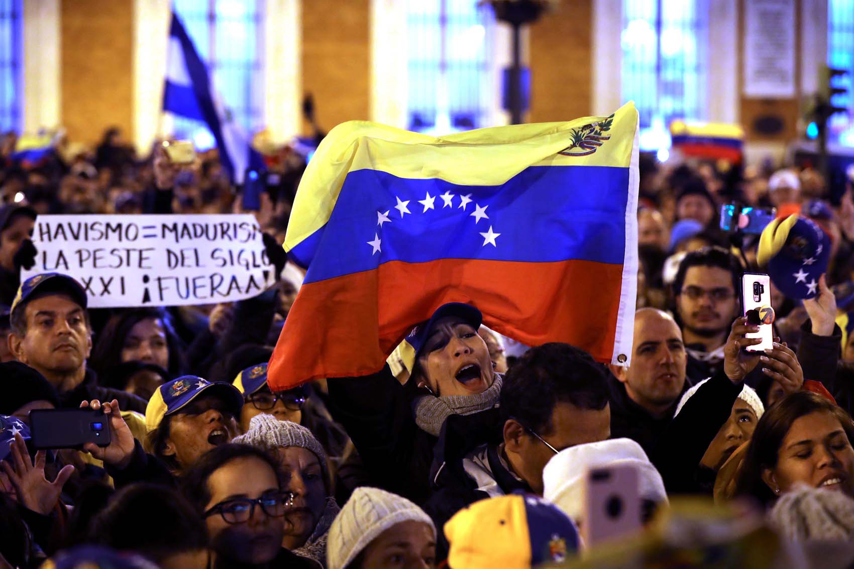 La única salida posible son unas elecciones en Venezuela, según España