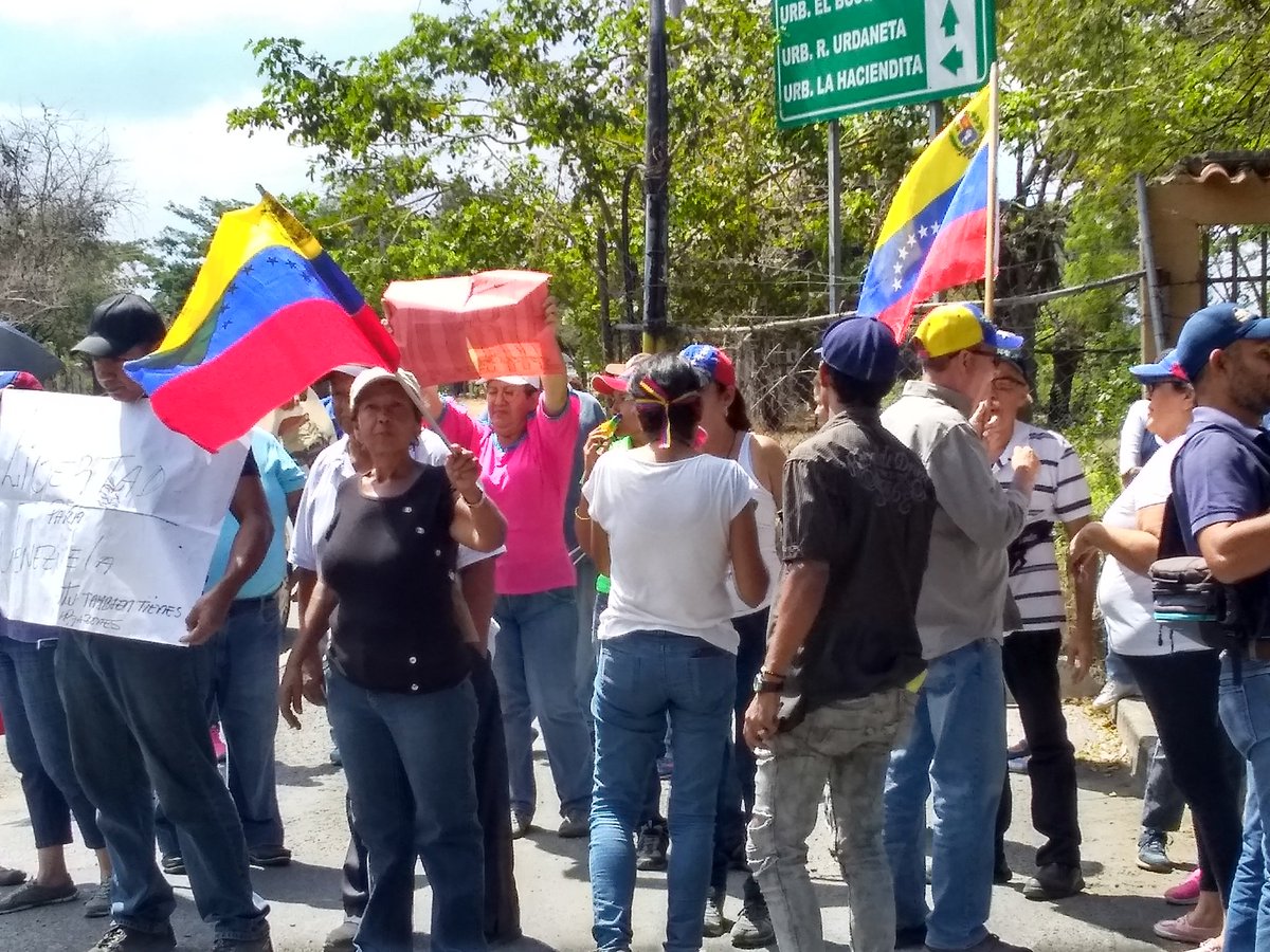 #TodosTenemosRazones: Vecinos de Cagua también se unen a las peticiones de Juan Guaidó #30Ene (Fotos)