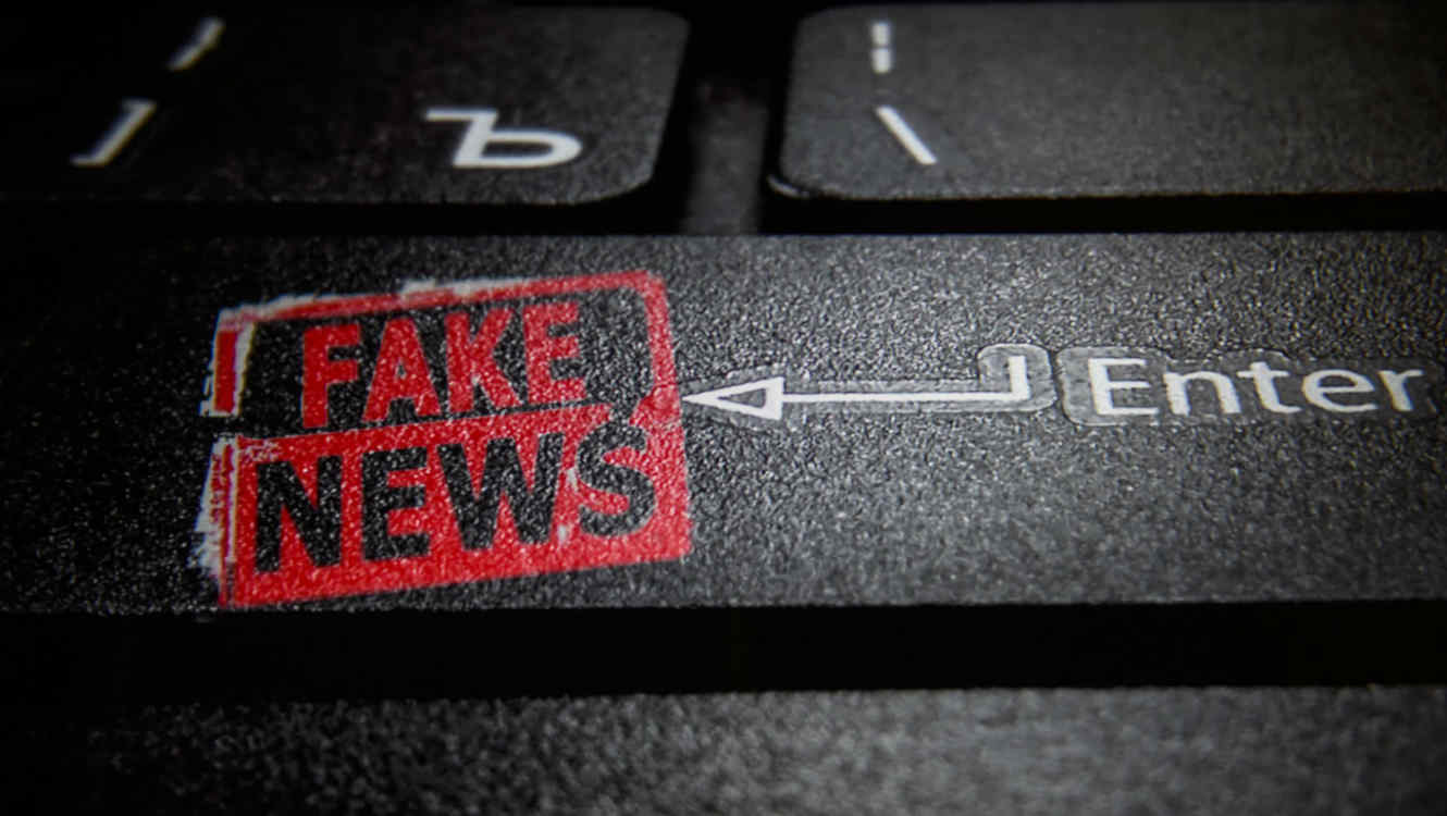 Rusia multará con hasta 23.000 dólares la difusión de fake news