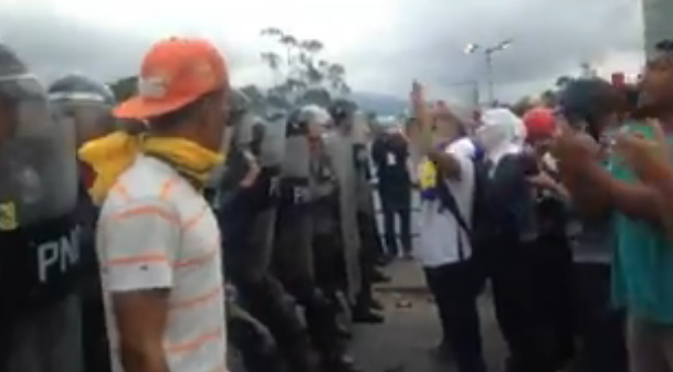 ¡Qué se unan! gritan los manifestantes a la PNB #23Ene (video)