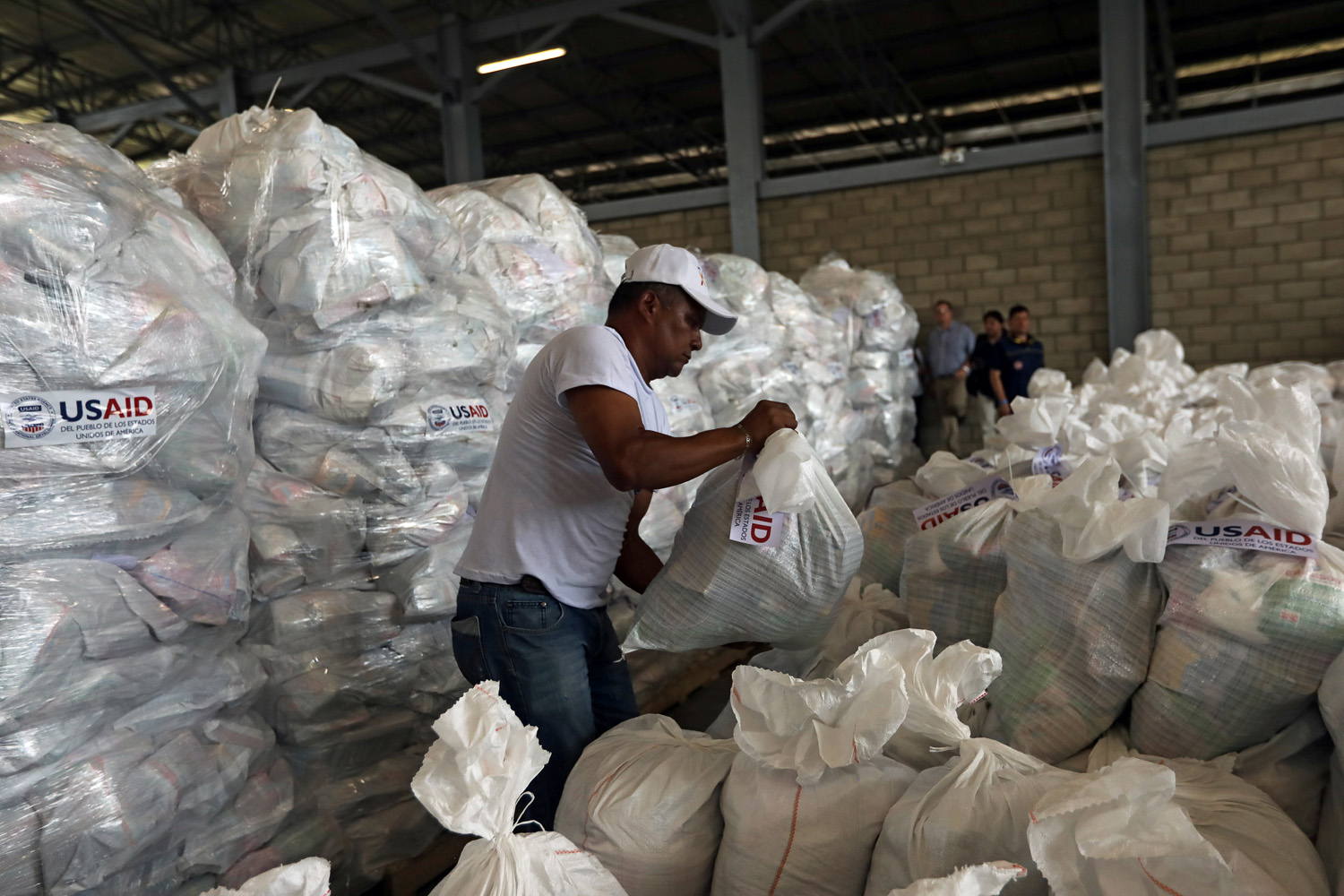 Colombia dice que operación de ayuda a Venezuela es eminentemente humanitaria