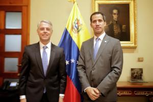 Encargado de negocios de Argentina y sector universitario expresan su apoyo a Guaidó
