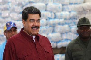 Maduro le dice a Bolton que sanciones al BCV le dan “más fuerza” (VIDEO)