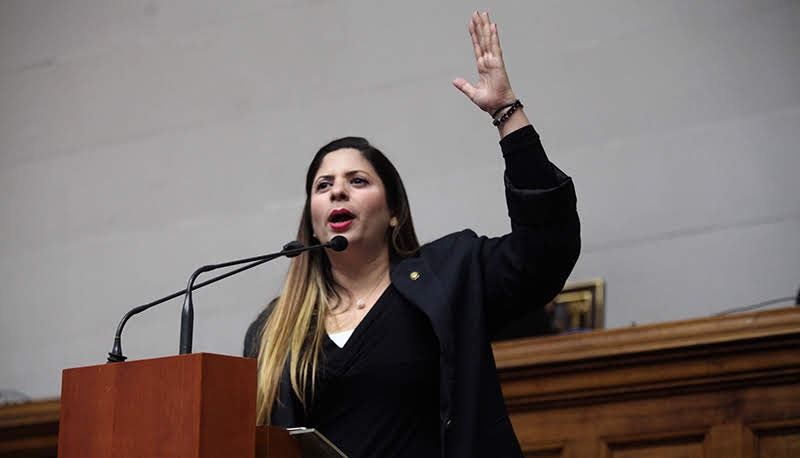Nora Bracho: Los venezolanos se cansaron de sobrevivir y se volcaron a las calle a reclamar sus derechos