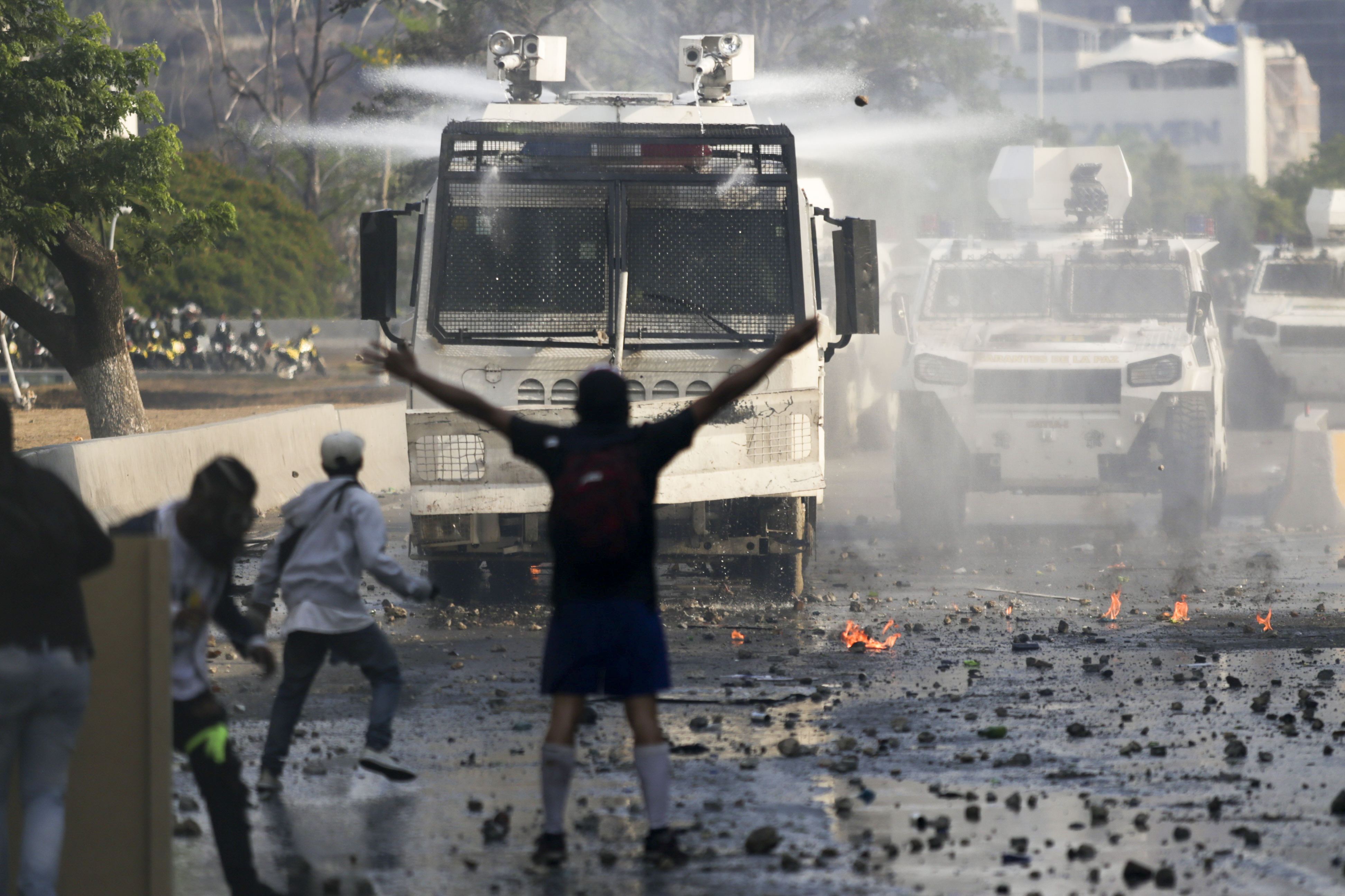 Amnistía Internacional condena muertes de venezolanos en protestas contra Maduro